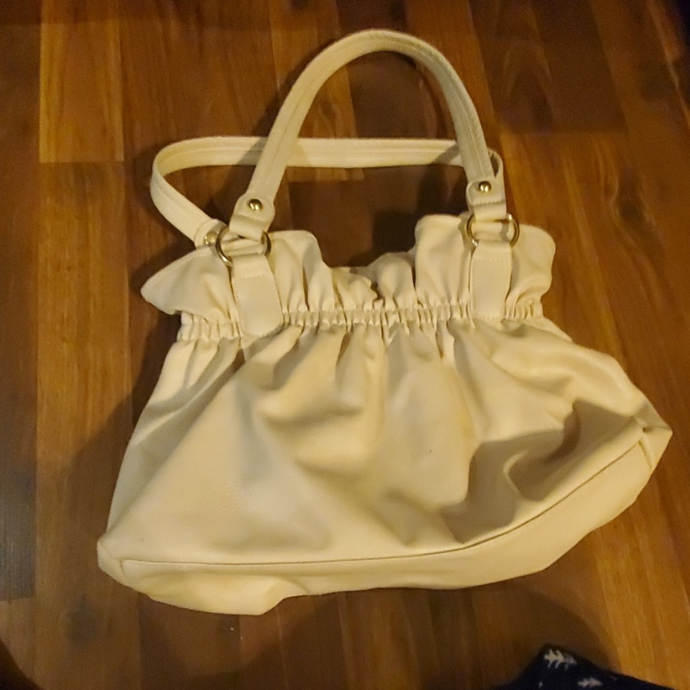 Purse - Picture 2 of 3